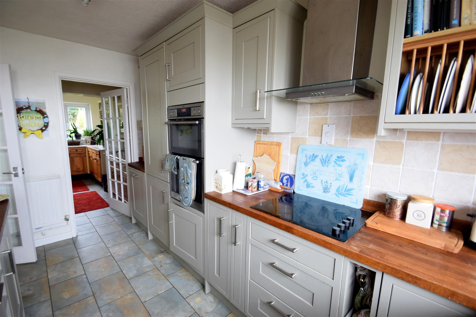 Main Road, Ogmore-by-sea, Bridgend County Borough, CF32 0PW